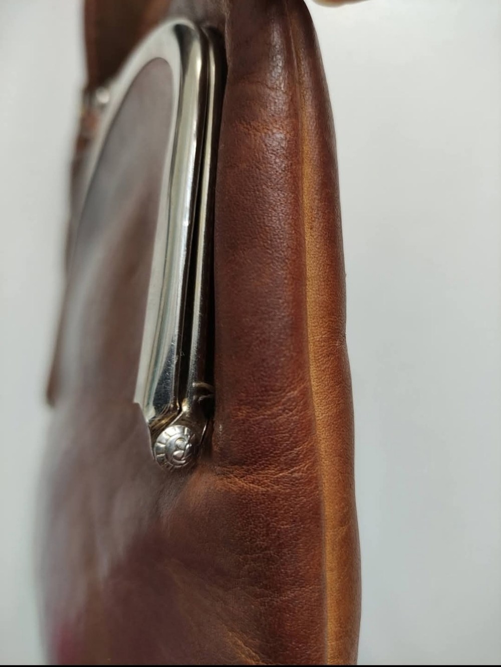 Vintage Coach 9475 Frame Big Mouth Kisslock Pouch Circa 1973 Cartouche - Picture 7 of 16
